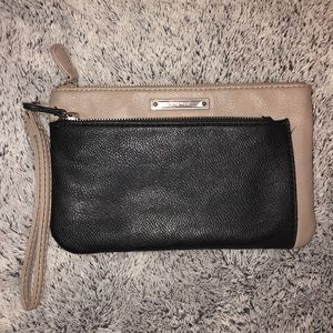 AUTHENTIC NINE WEST double pocket wristlet!